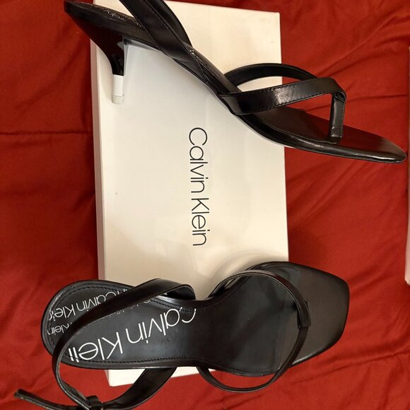 Shoes - Picture 1 of 2